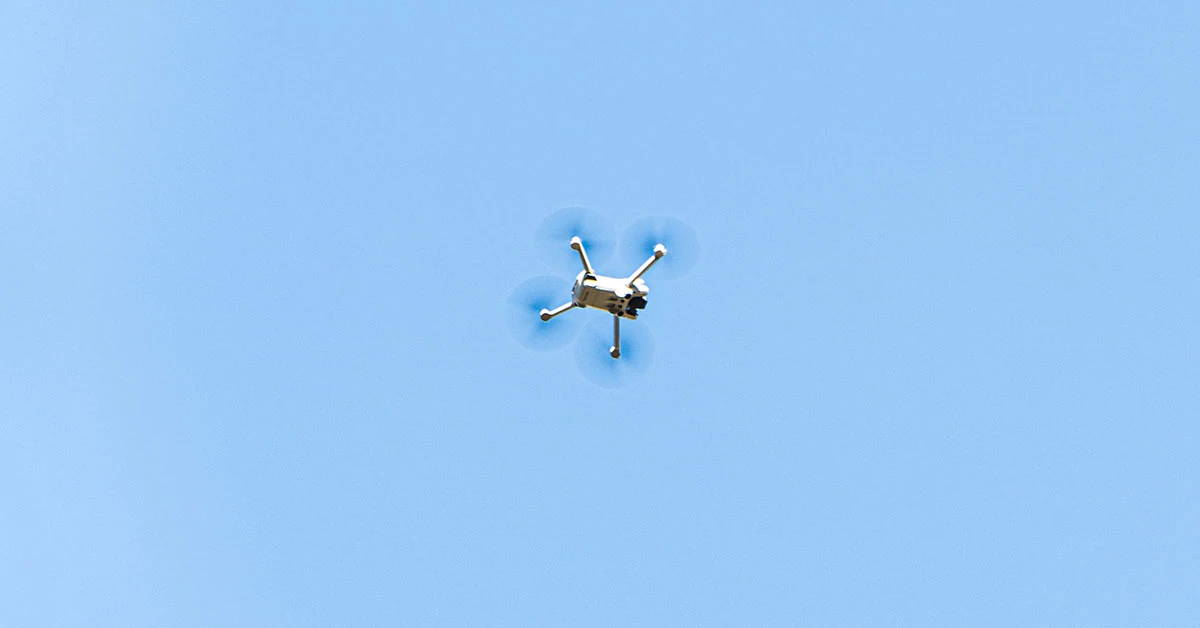 Behind The Scenes de um Vídeo Institucional para a Ordem dos Notários Portugueses com narração de Eduardo Rêgo e com imagens de sítios históricos como o Castelo de Guimarães e locais emblemáticos da cidade de Lisboa