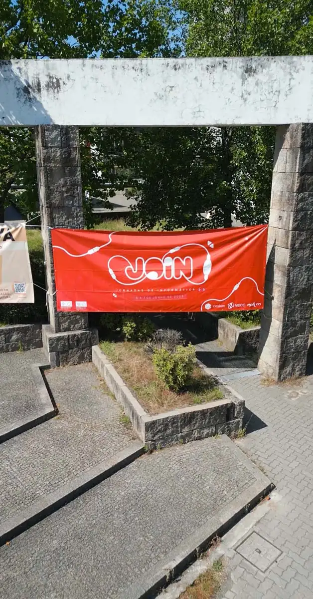 Stills do vídeo de evento das Jornadas de Informática 2023