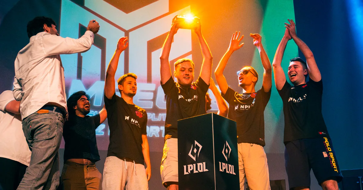Fotografia de evento da Final Summer Split 2024 da Liga Portuguesa de LOL entre EGN vs GTZ (Esports)