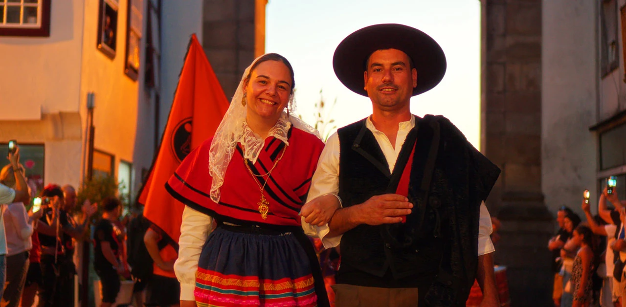 Stills do vídeo de evento Do Bira ao Samba 2024 para os Bomboémia