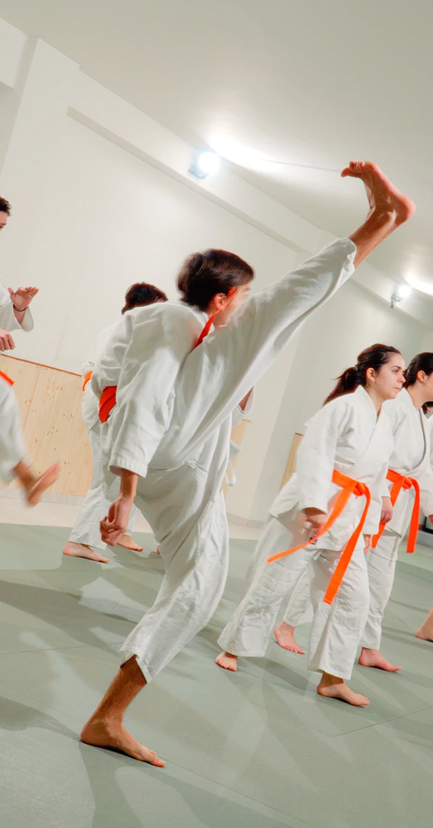 Stills do vídeo publicitário para o instrutor de Krav Maga, Bruno Ribeiro