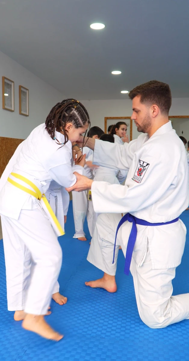 Produção de conteúdos para o Instrutor de Krav Maga, Bruno Ribeiro. O instrutor tem o seu espaço a Forja - Dojo de Krav Maga, em Braga.