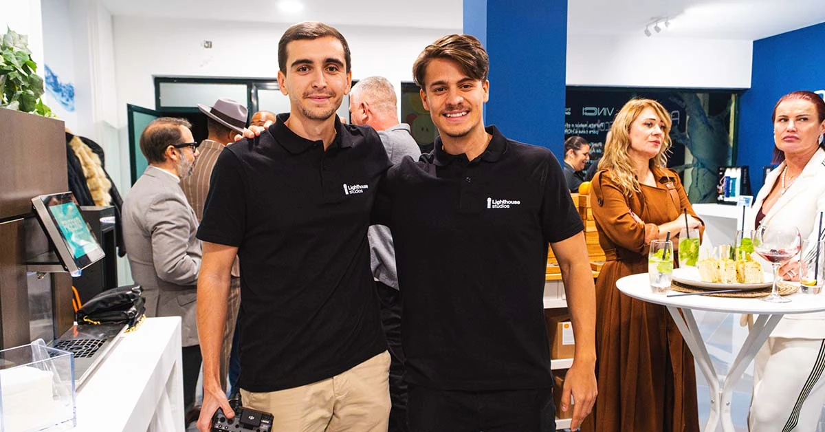 Behind the Scenes do vídeo de evento Vincci Showroom realizado na Apúlia, Braga que contou com a presença de figuras públicas como Elma Aveiro, Sérgio Rossi, Pedro no Porto, Eduardo Xavier, Hugo Mendes, entre outros.