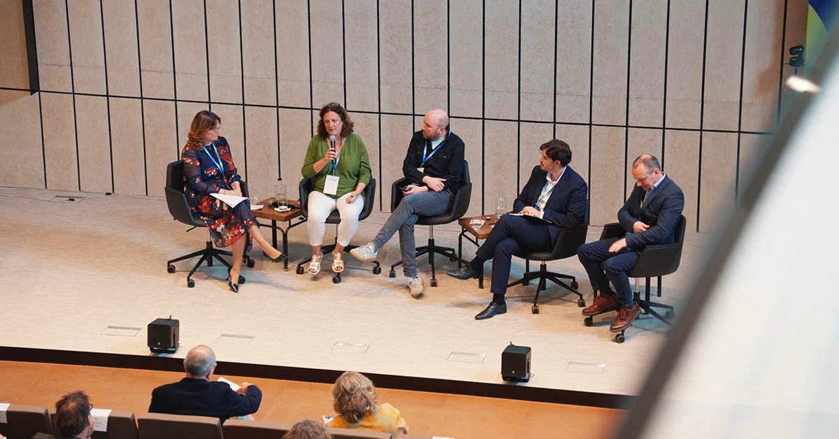 Vídeo de evento do CNIPES Day - Co-creating tomorrow. Um evento realizado no Palácio da Bolsa e no Grande Auditório do Edifício Abel Salazar, da Universidade do Porto.